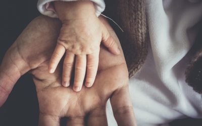 ¿ES DISCRIMINATORIO QUE EL PERMISO DE PATERNIDAD TENGA UNA DURACIÓN DE TIEMPO INFERIOR QUE EL DE LA MADRE?